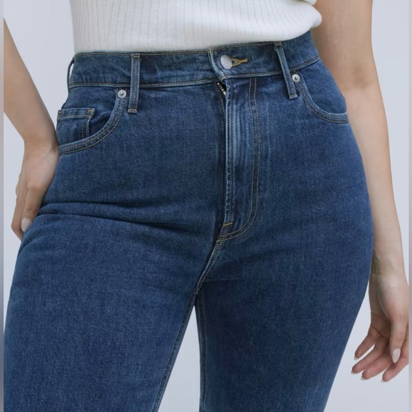 Everlane Denim - The Original Curvy Cheeky Jean